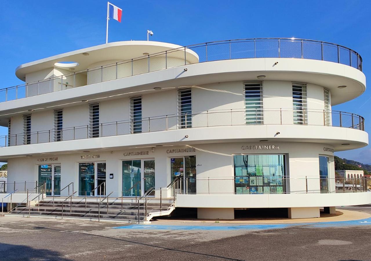 Mazet - A 300M De La Plage / Terrasse / Wifi / La Conciergerie Varoise La Londe-les-Maures Dış mekan fotoğraf